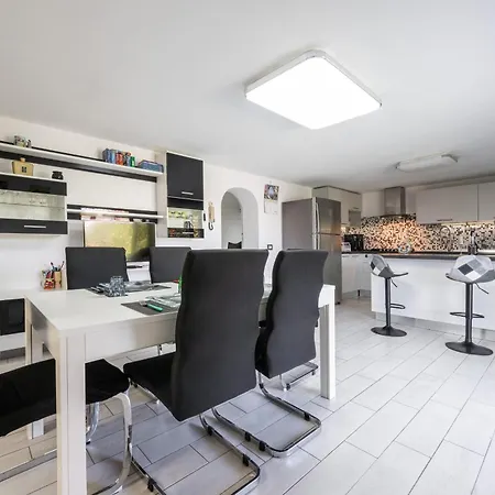 Holiday home Momolea Sarroch